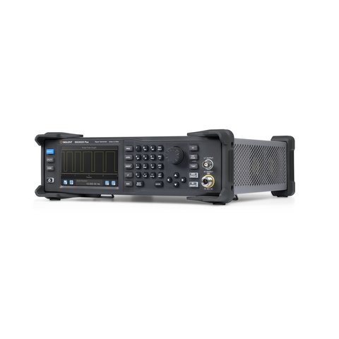 Генератор сигналов SIGLENT SSG3032X Plus Превью 2